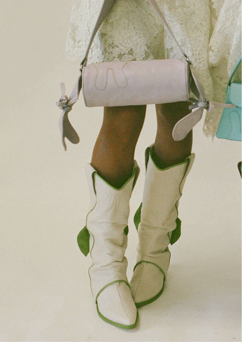 boots! - beige
