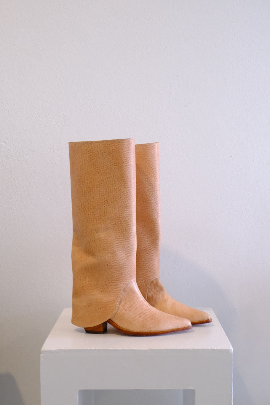 boots! - sleek tan
