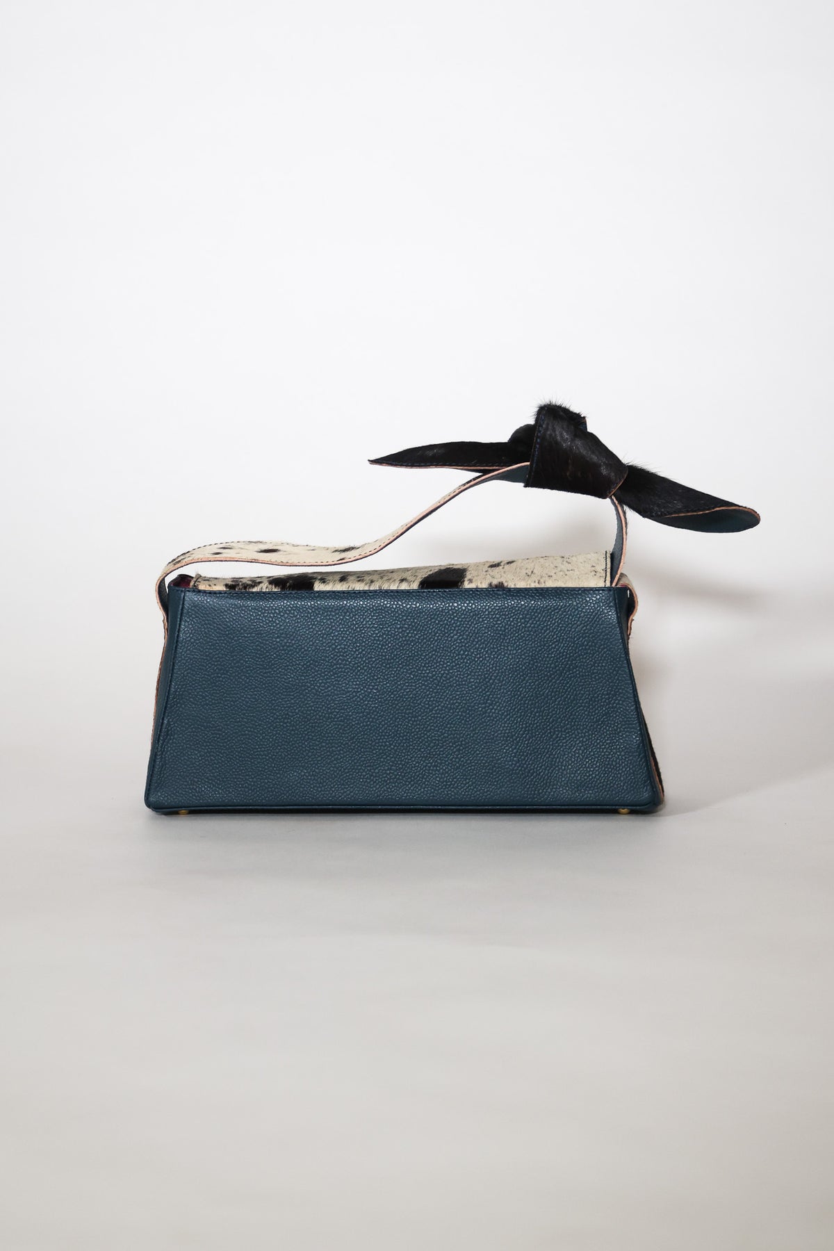 blue & fur - bunny ears box
