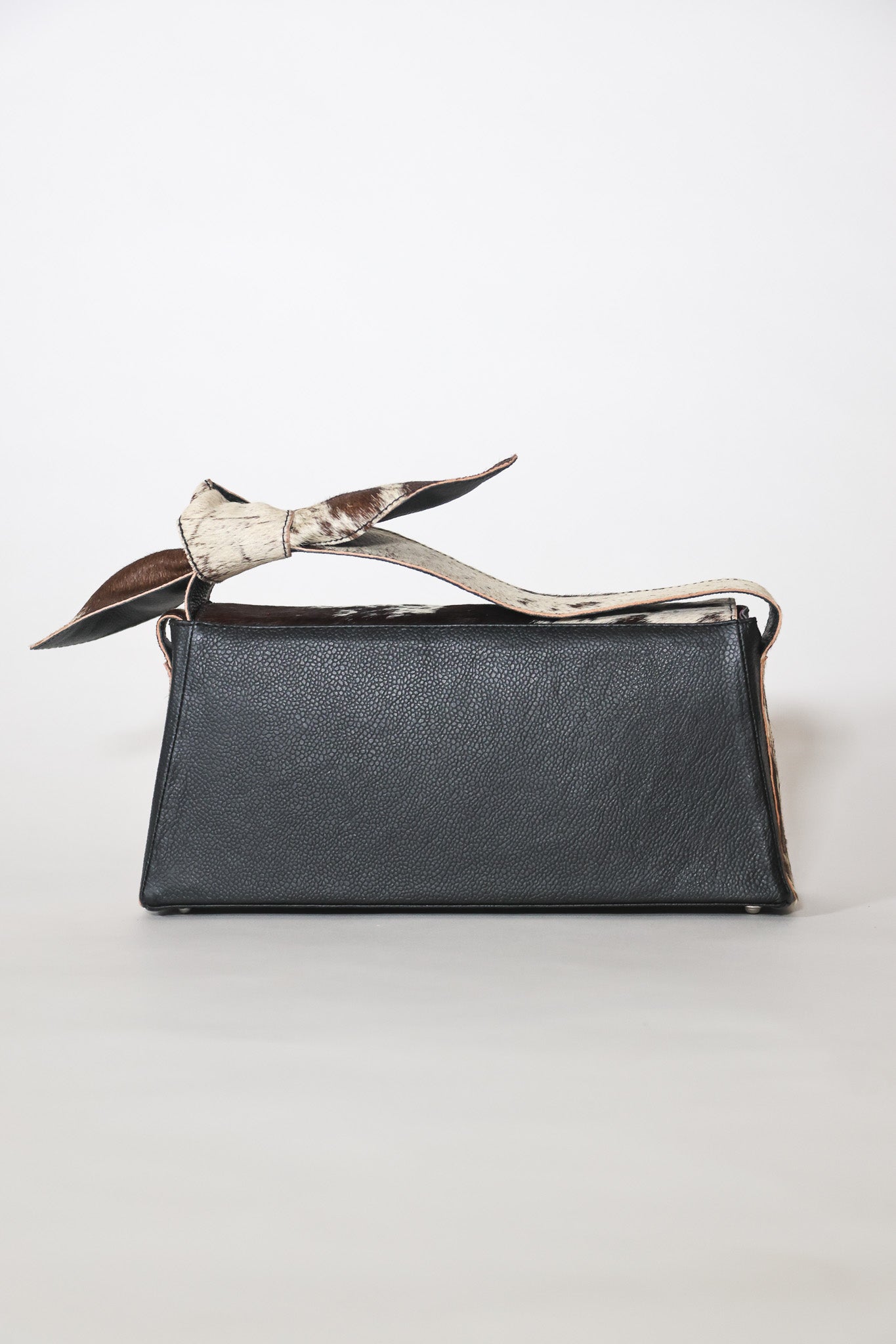 fur & black - bunny ears box