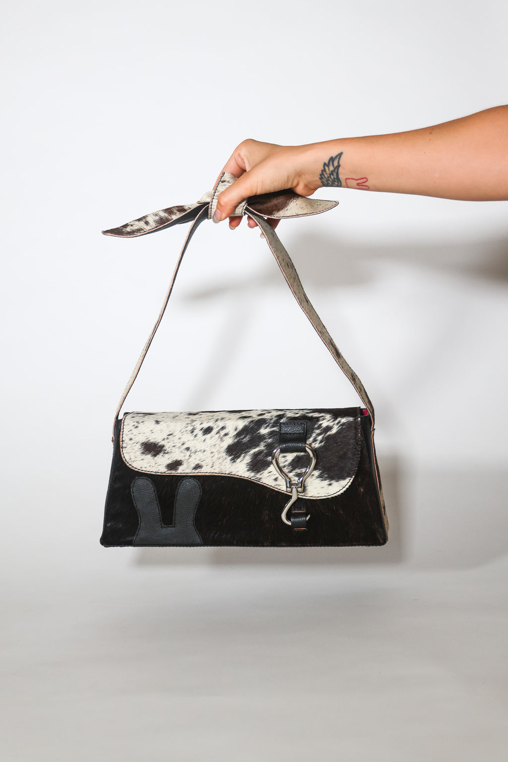fur & black - bunny ears box