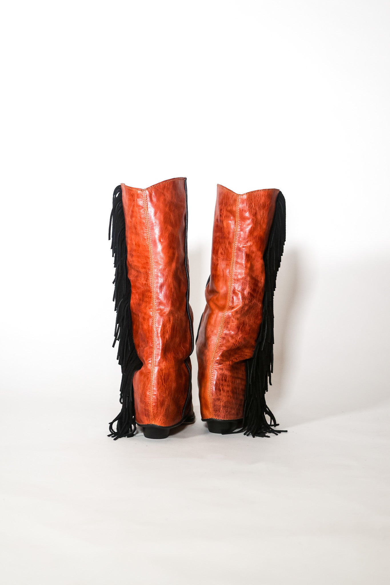boots! - slouchy fringe cafe