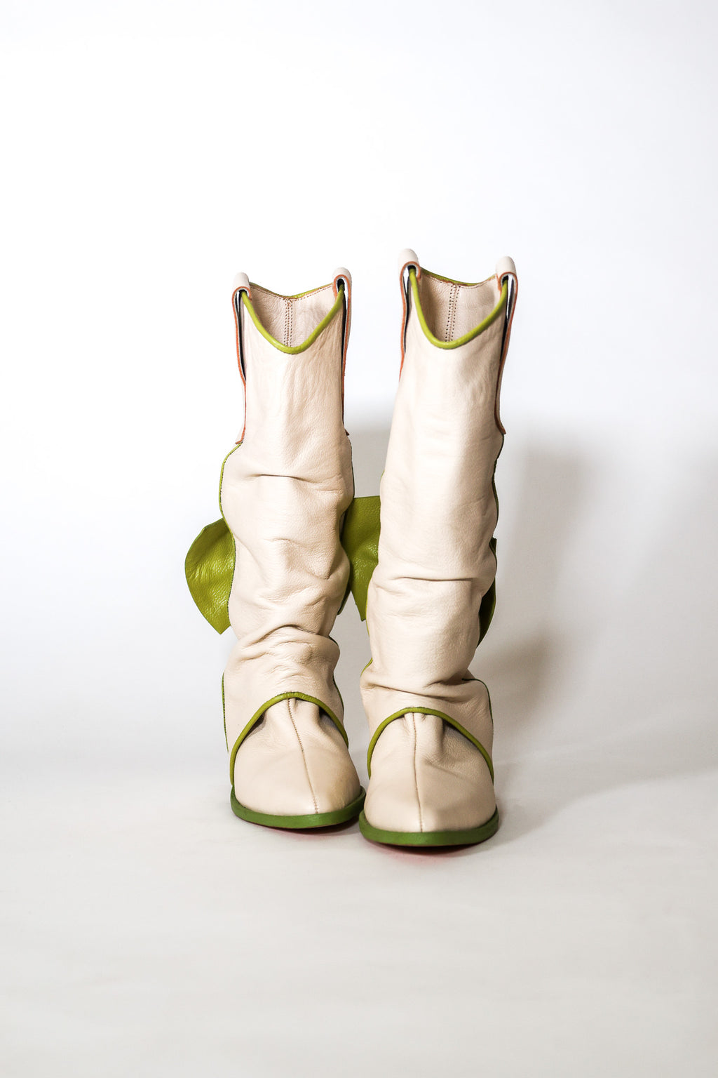 boots! - beige