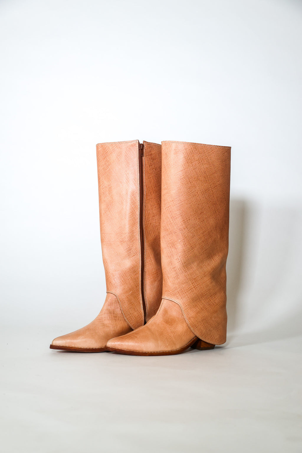 boots! - sleek tan